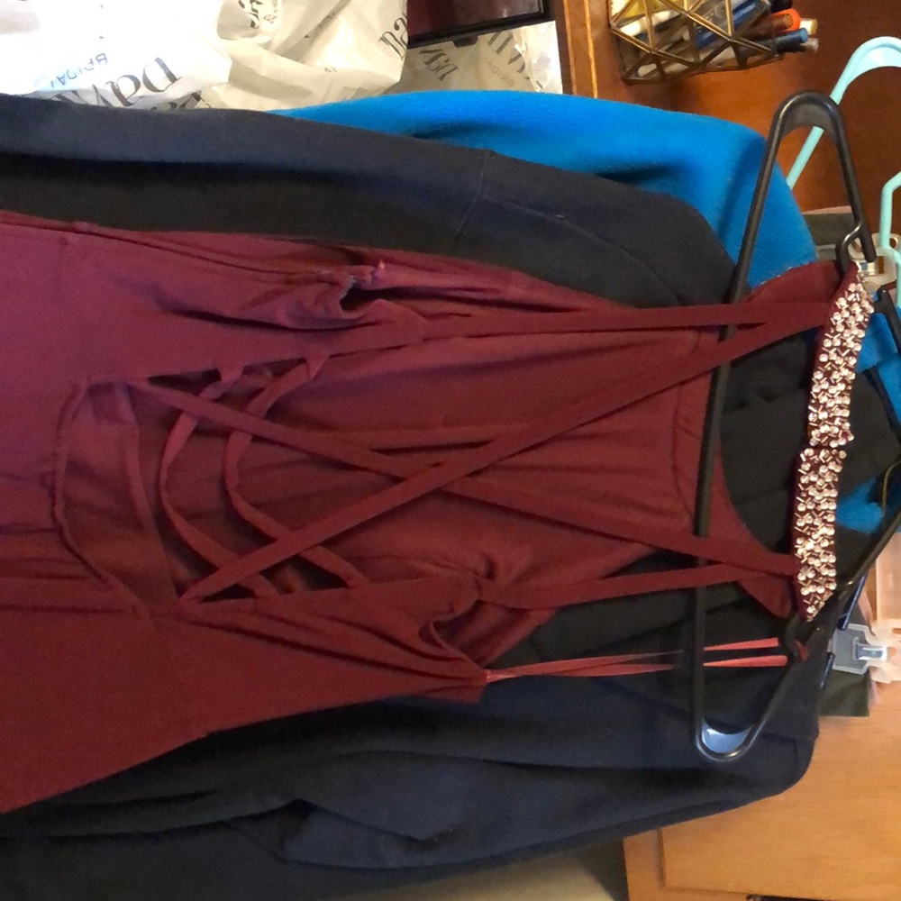 Size 11 open strappy back leg slit